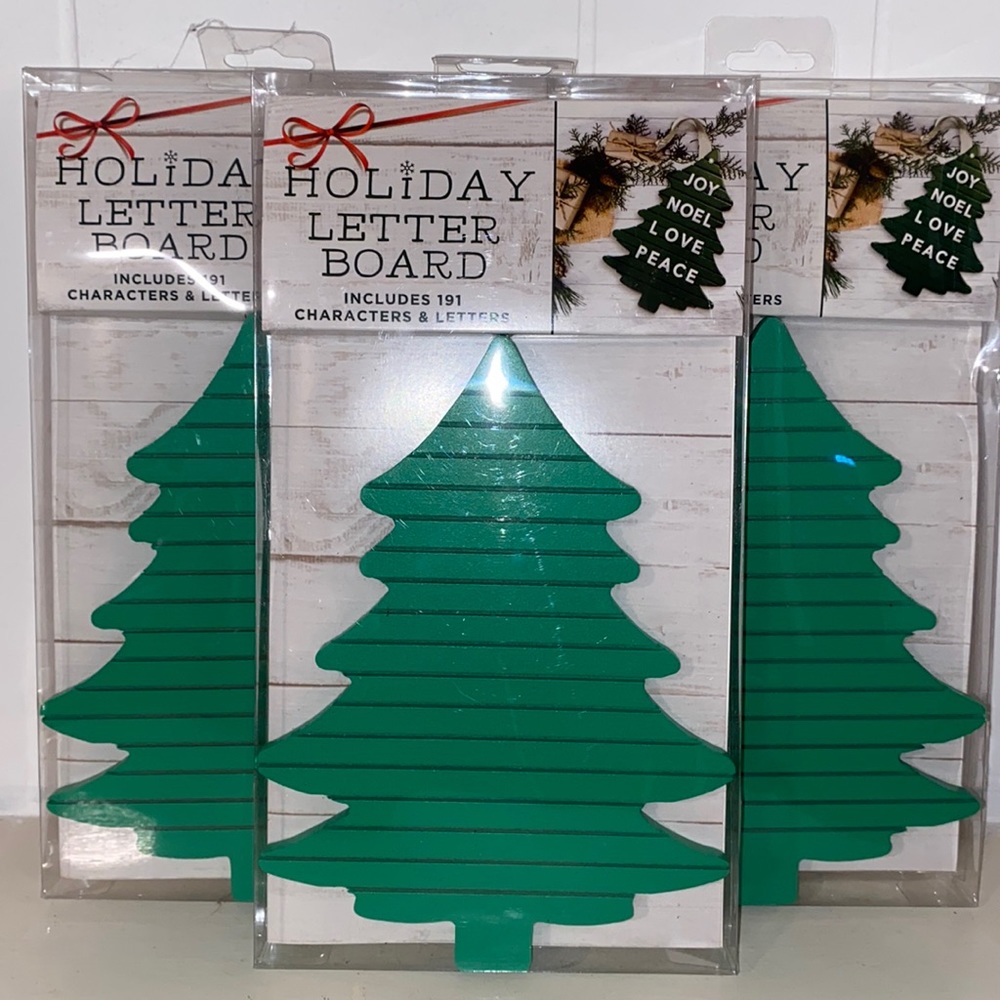 COPY - Set of 3 Holiday Letters Board includes 191 characters letters.